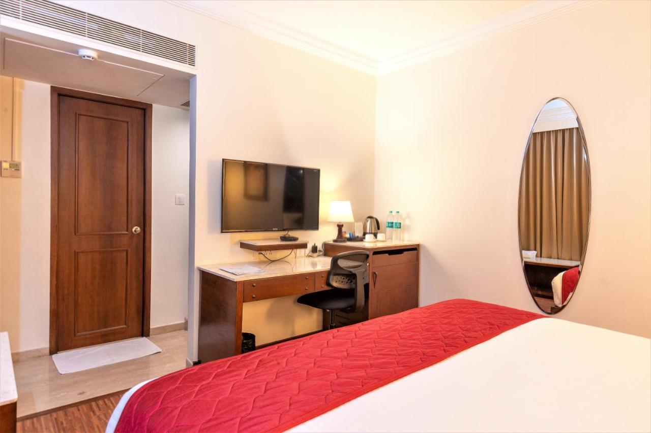 The Saibaba Hotel Chennai Eksteriør billede