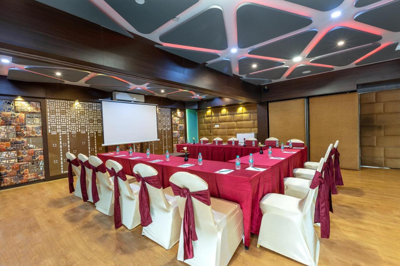 The Saibaba Hotel Chennai Eksteriør billede