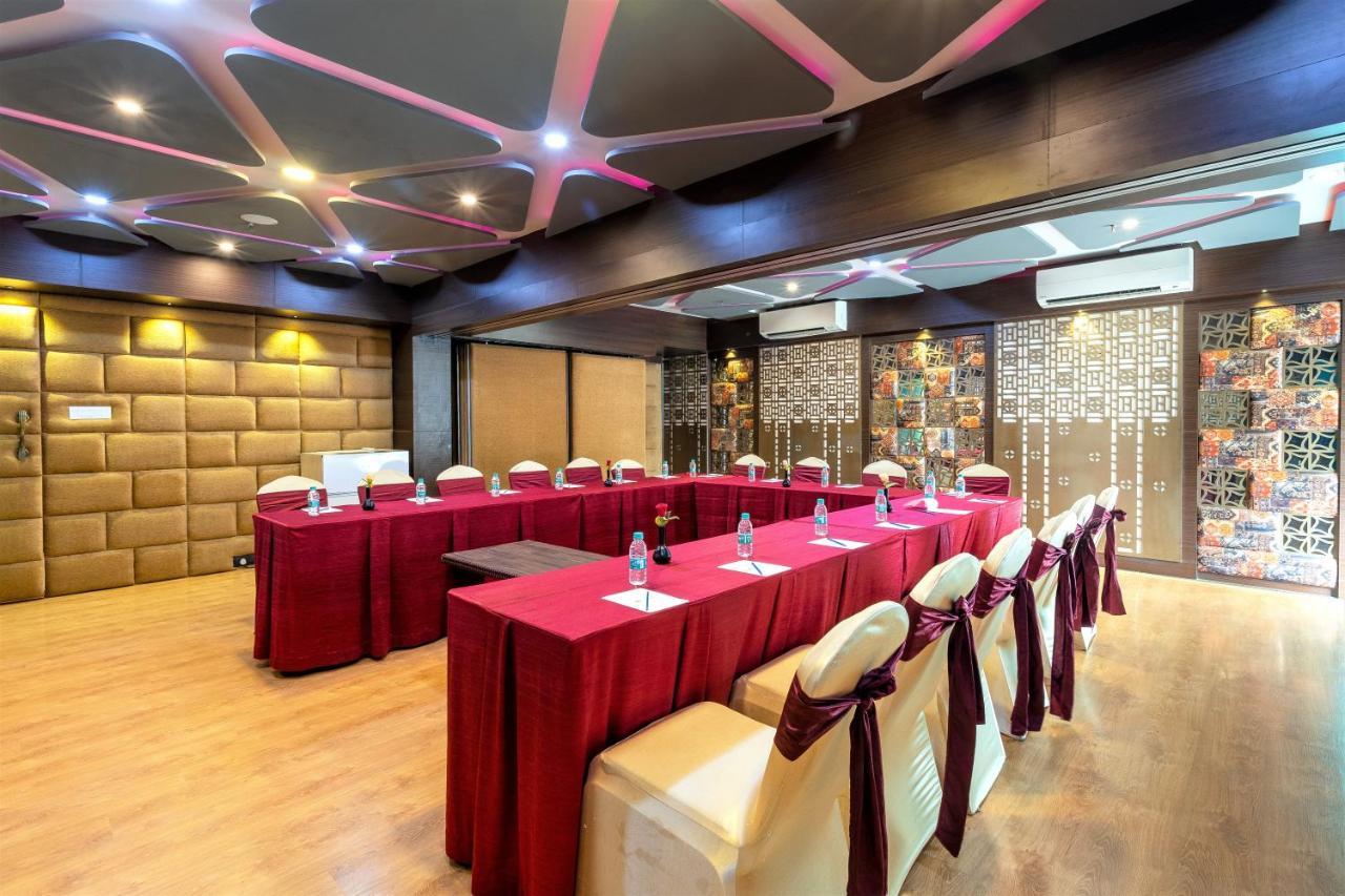 The Saibaba Hotel Chennai Eksteriør billede