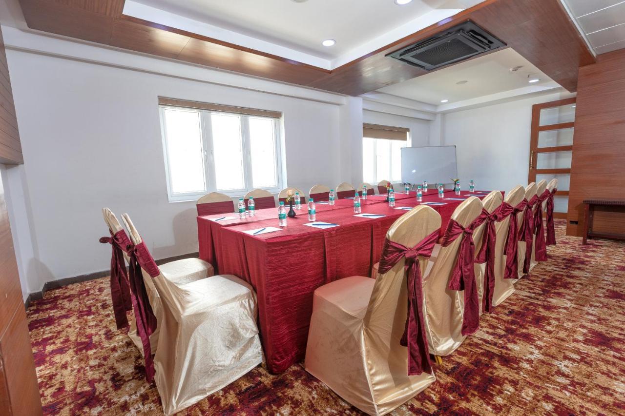 The Saibaba Hotel Chennai Eksteriør billede